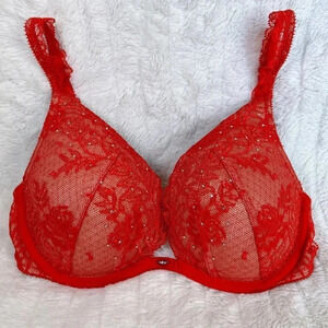 Victoria's Secret VS Dream Angels Red Lace Push-up Bra